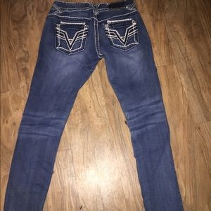 SKINNY VIGOSS JEANS SIZE 1/2 LENGTH 31 BARELY WORN